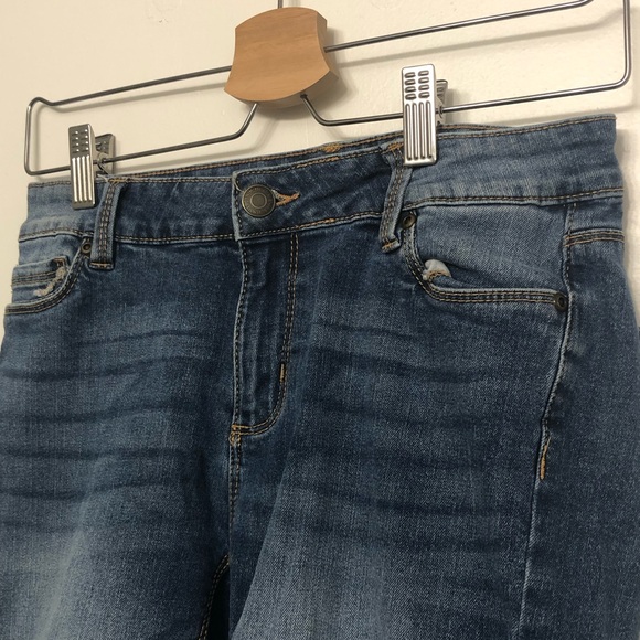 Demin jean shorts for women, Bluenotes, Size 26 - Picture 2 of 10